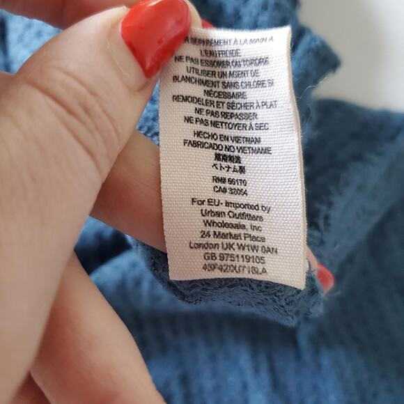 Free People Top Womens Medium Blue Waffle Knit Long Sleeve Layered Boho Top y2k - Picture 7 of 8